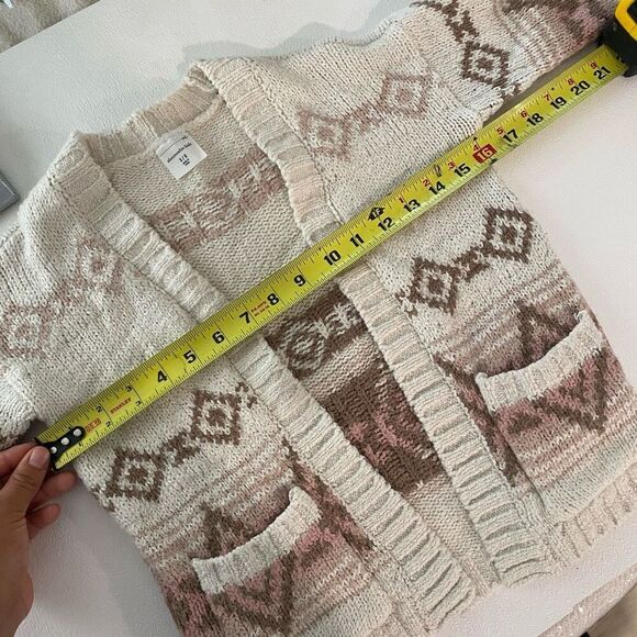 Abercrombie Kids Tribal Knit Cardigan | Size 5/6 | Fall Sweater - Picture 4 of 5